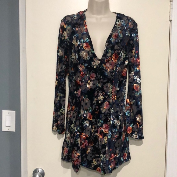 Nasty Gal floral minidress with pockets - Picture 4 of 8